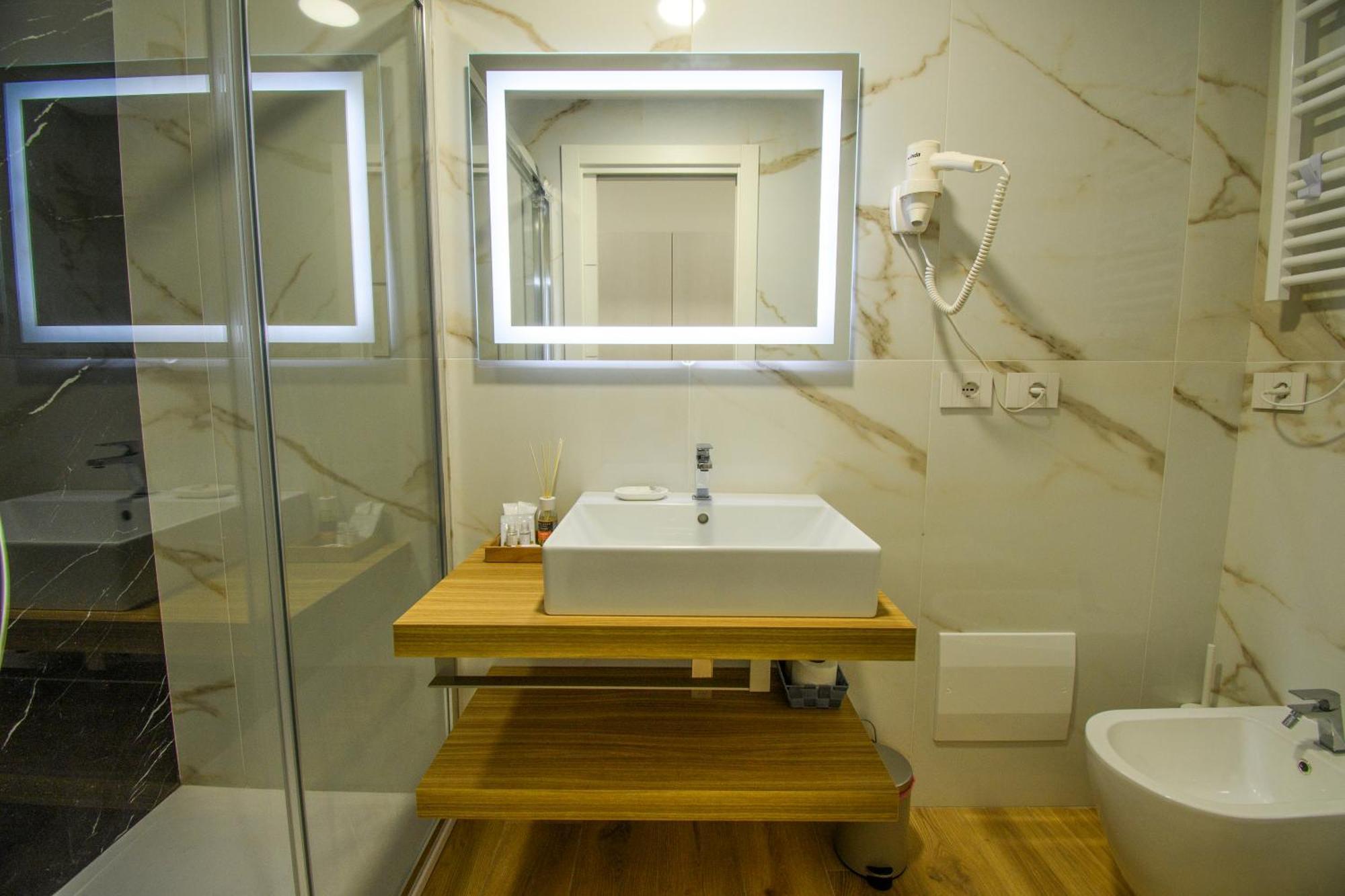 Harbor Rooms - กาลาโกโนเน ภายนอก รูปภาพ